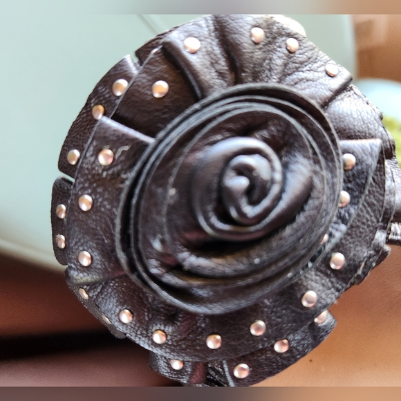 VALENTINO Black Luxe Leather Ornate Silver Studs Rosette Toes Ballet Flats Shoes - Picture 14 of 15